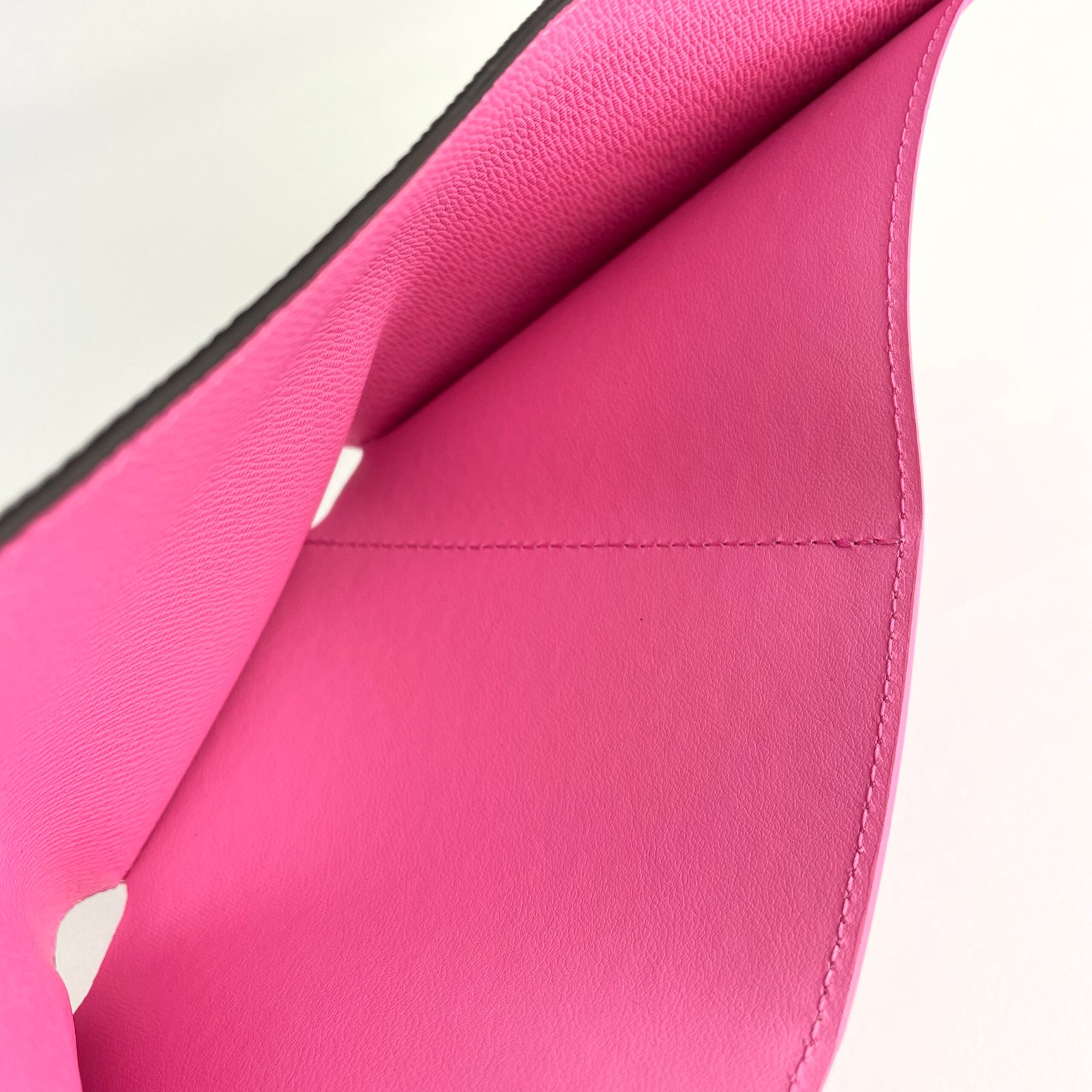 Louis Vuitton Victorine Wallet – Image 11