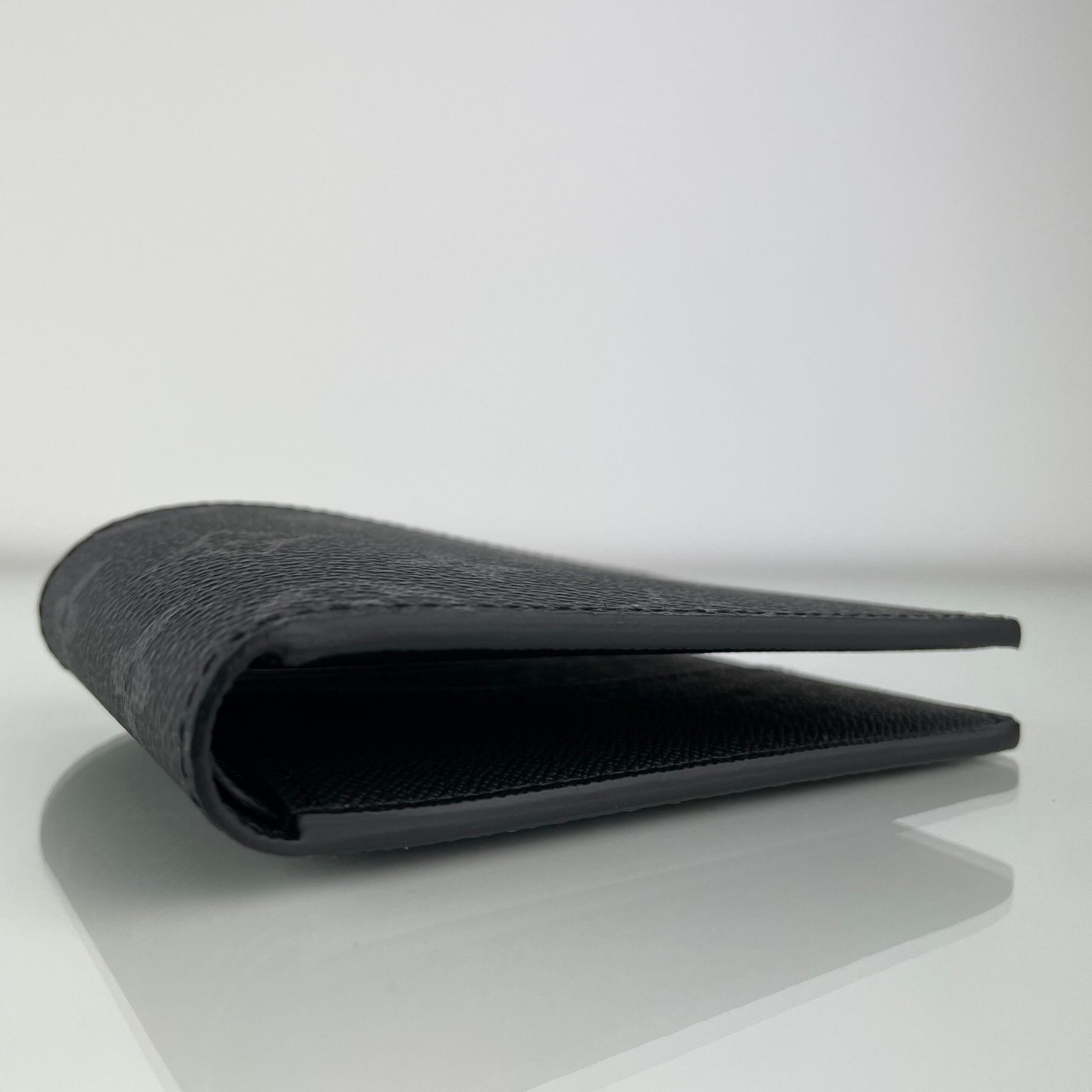 LOUIS VUITTON Slender Wallet – Image 5