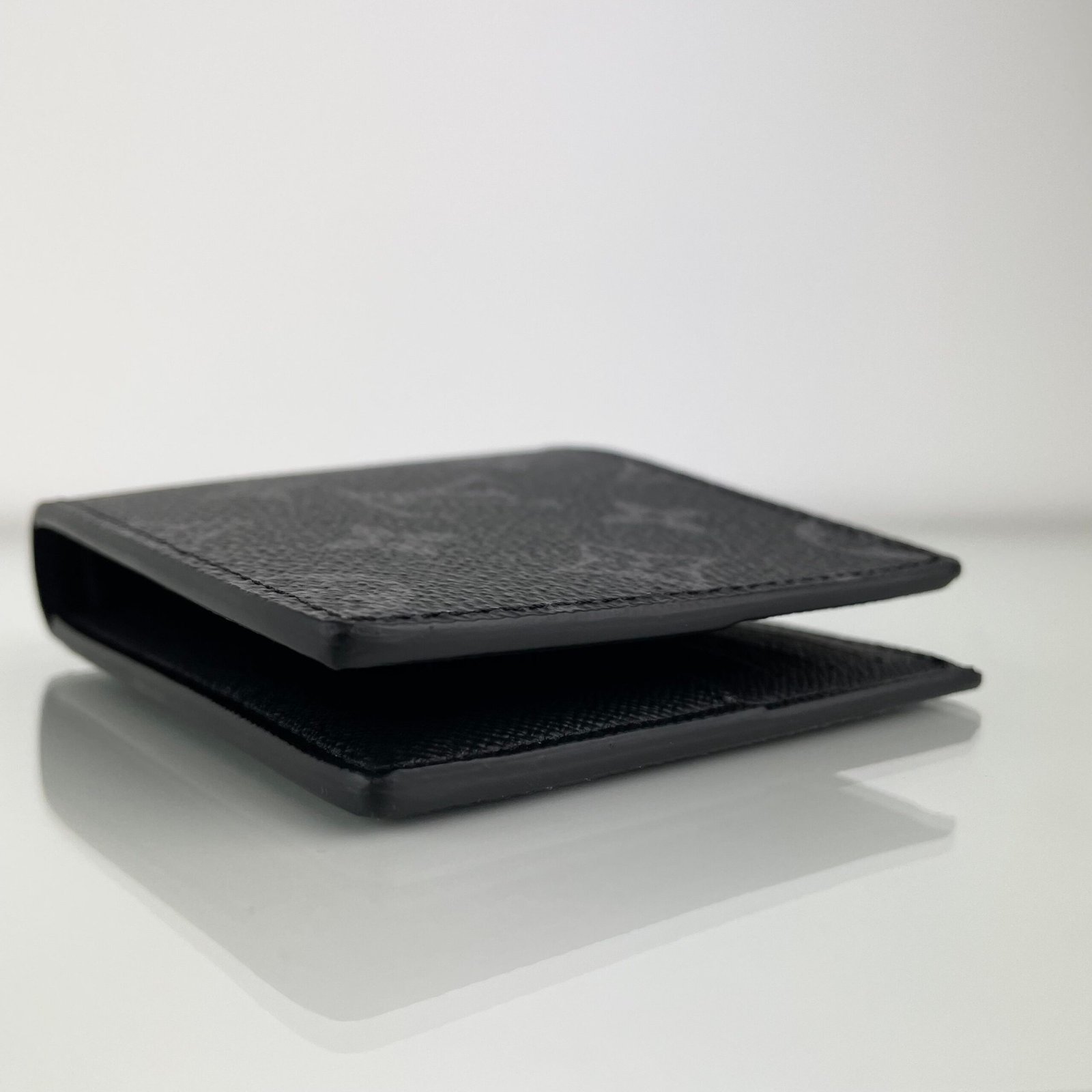 LOUIS VUITTON Slender Wallet – Image 6