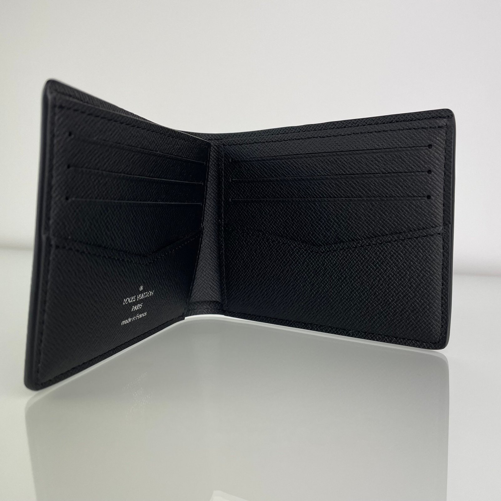 LOUIS VUITTON Slender Wallet – Image 9