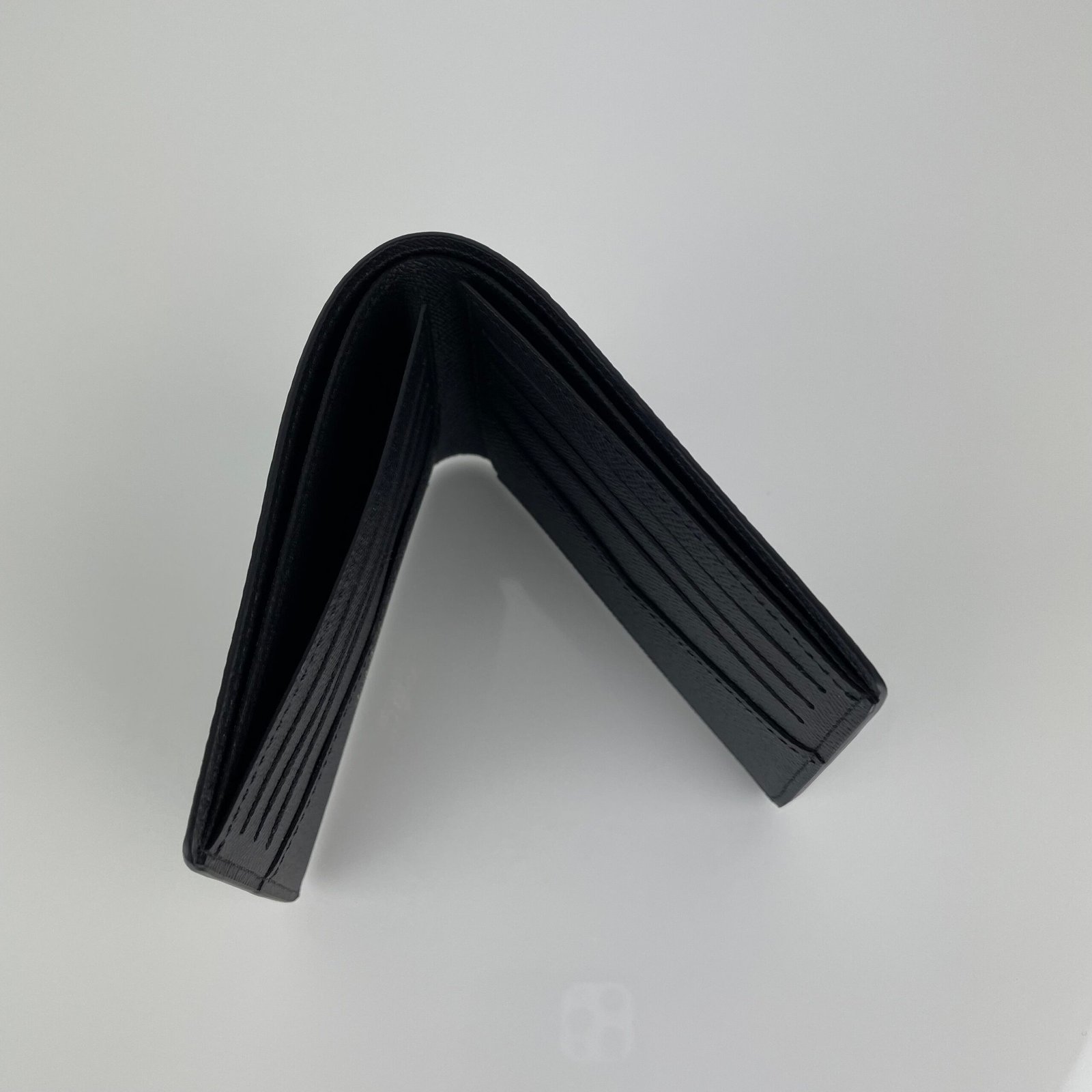 LOUIS VUITTON Slender Wallet – Image 10