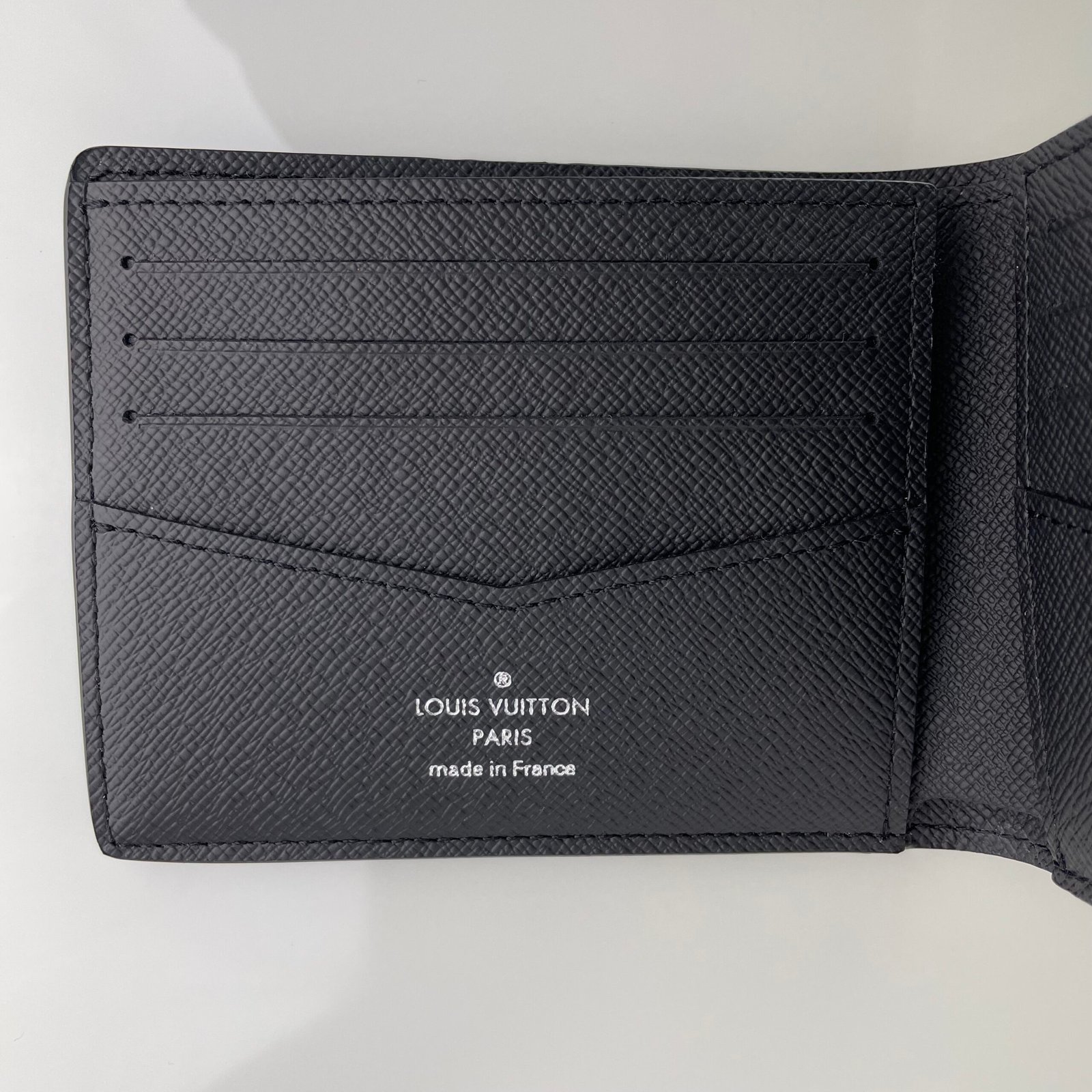 LOUIS VUITTON Slender Wallet – Image 12