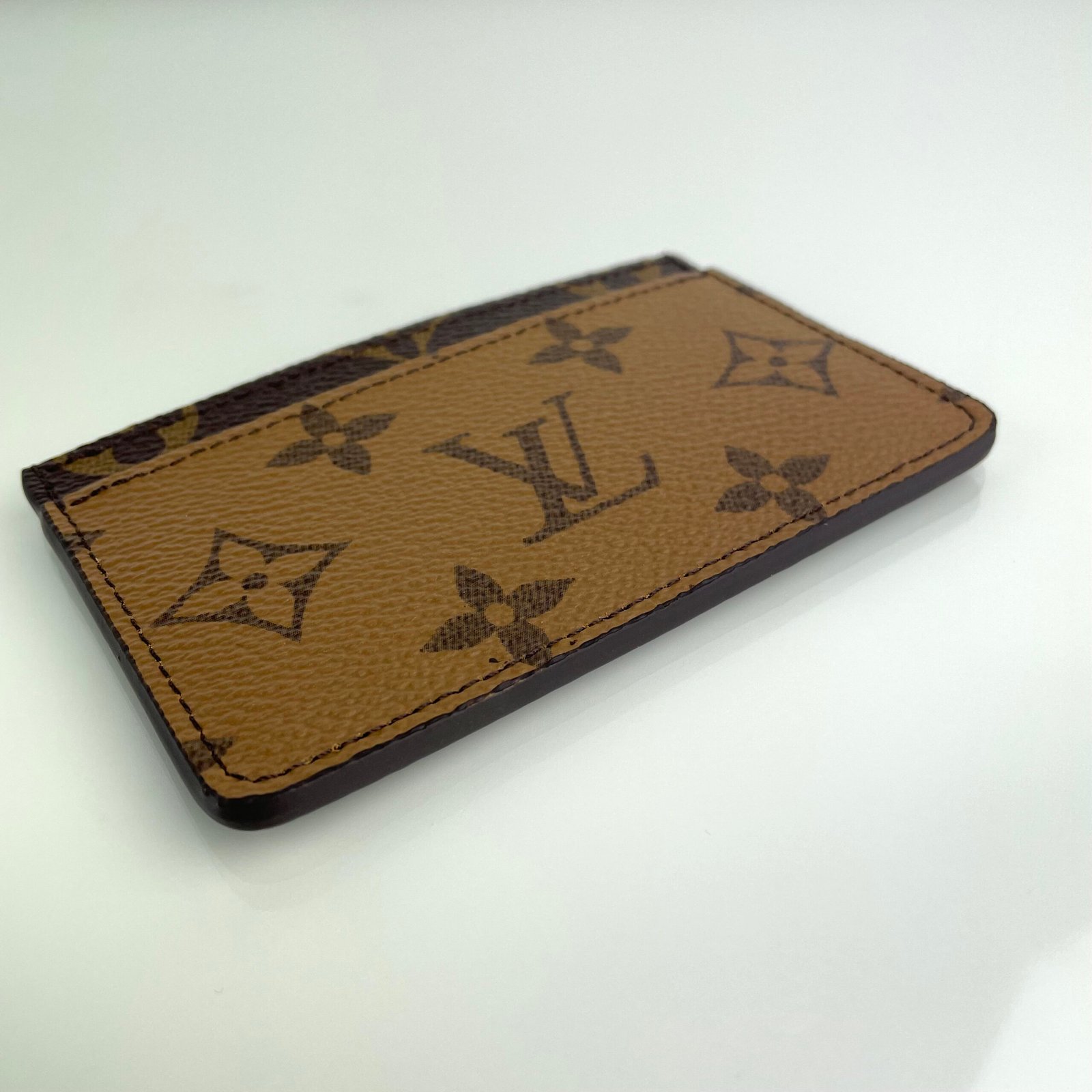 LOUIS VUITTON Card Holder – Image 6