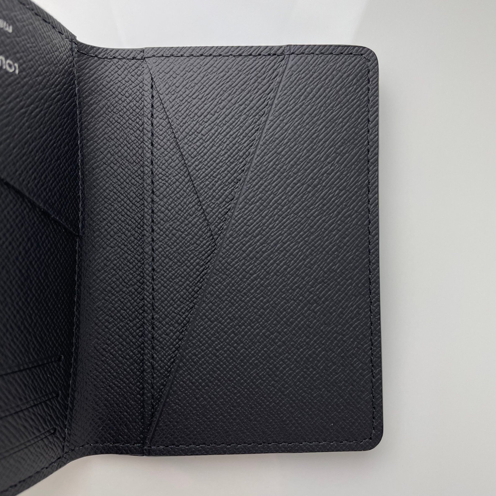 LOUIS VUITTON Organizer de Poche – Image 8