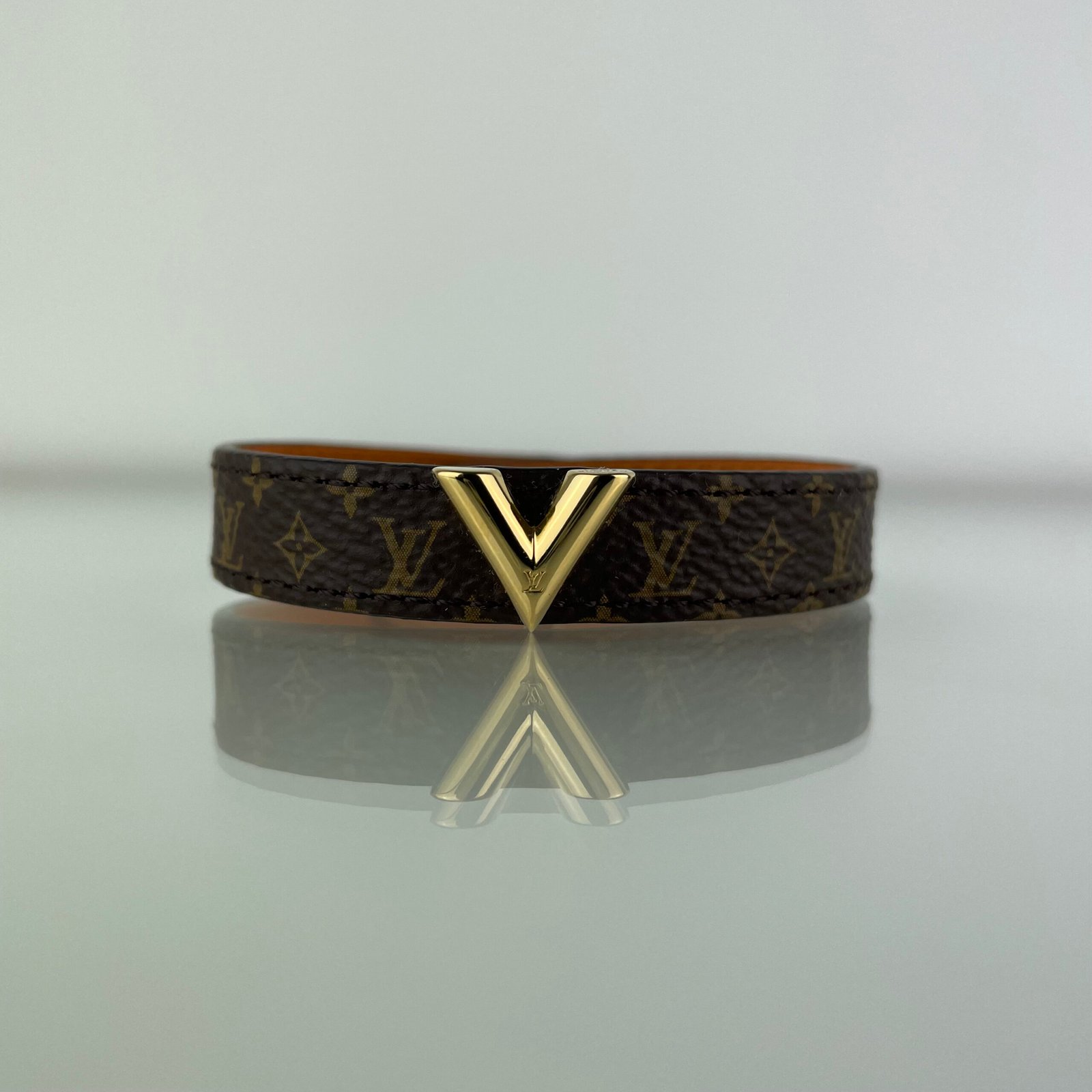 LOUIS VUITTON Bracelet Essential V – Image 3