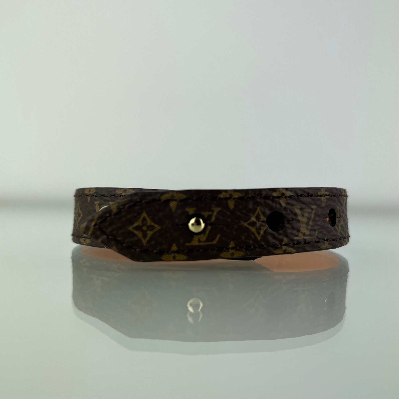 LOUIS VUITTON Bracelet Essential V – Image 6