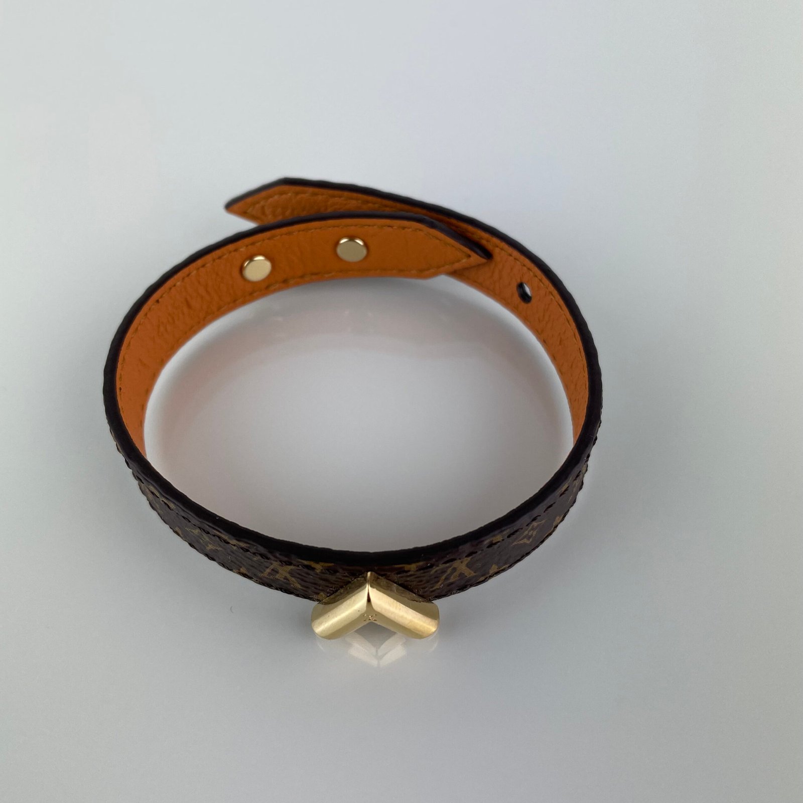 LOUIS VUITTON Bracelet Essential V – Image 10