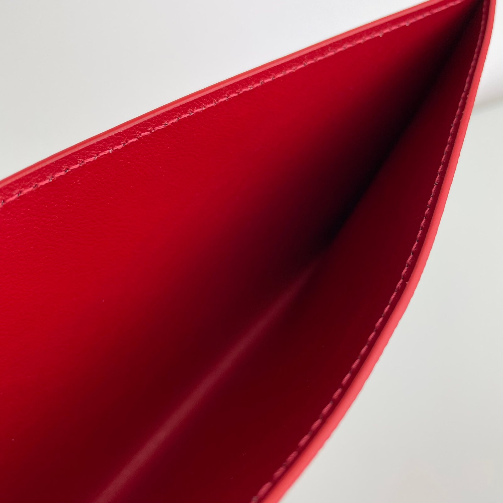 LOUIS VUITTON Flat Pocket – Image 7