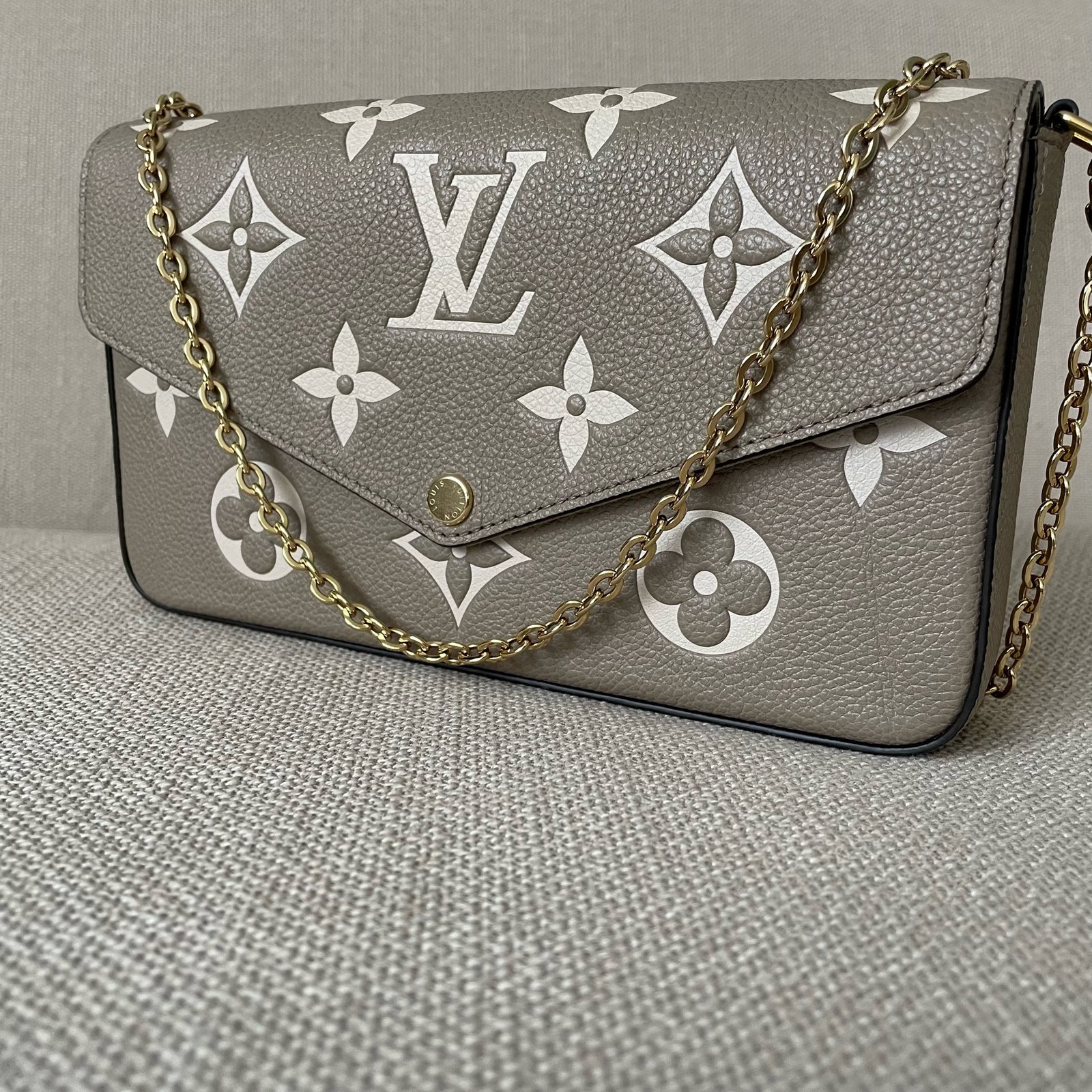 LOUIS VUITTON Pochette Félicie – Image 2
