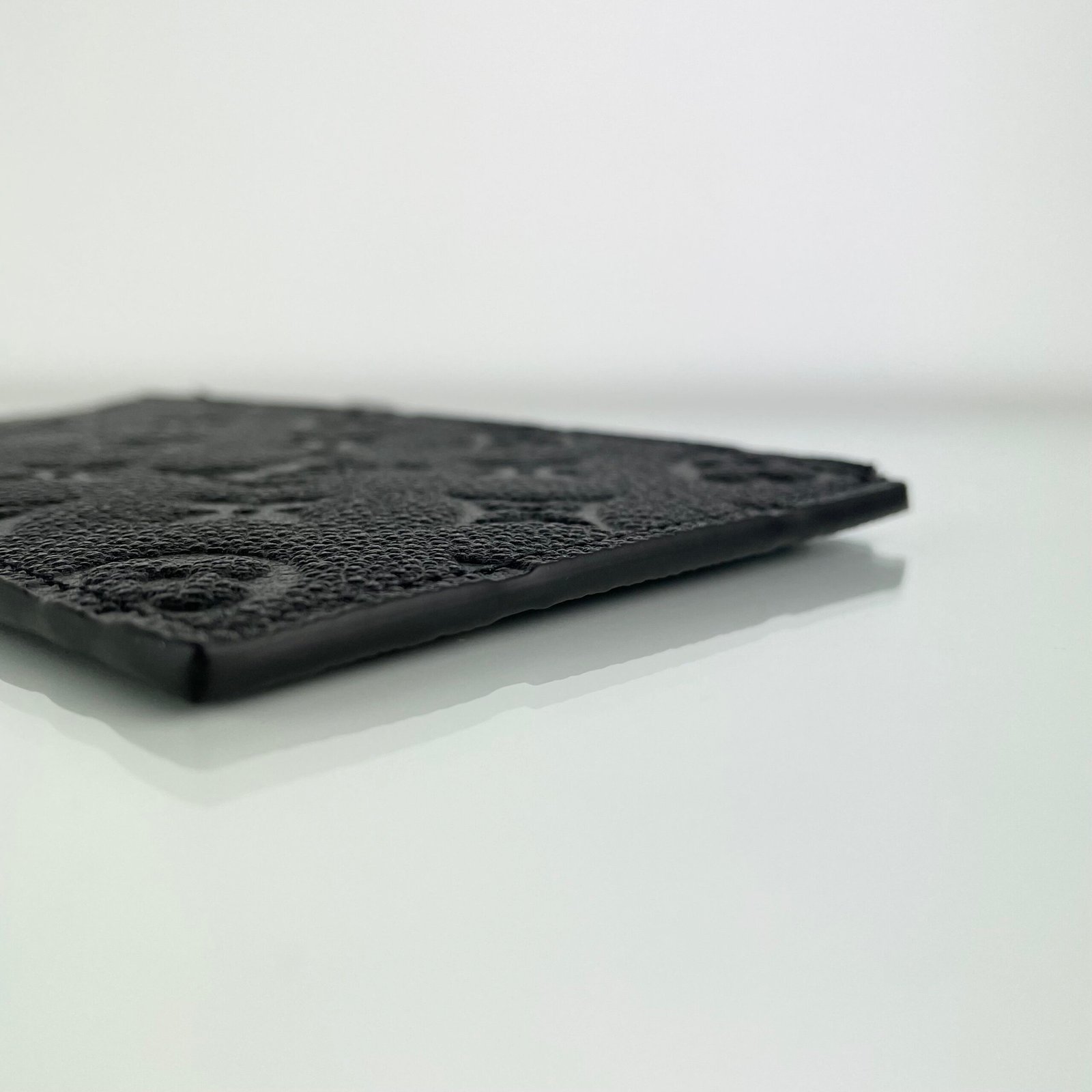 LOUIS VUITTON Zipped Pouch – Image 6