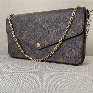 LOUIS VUITTON Pochette Félicie