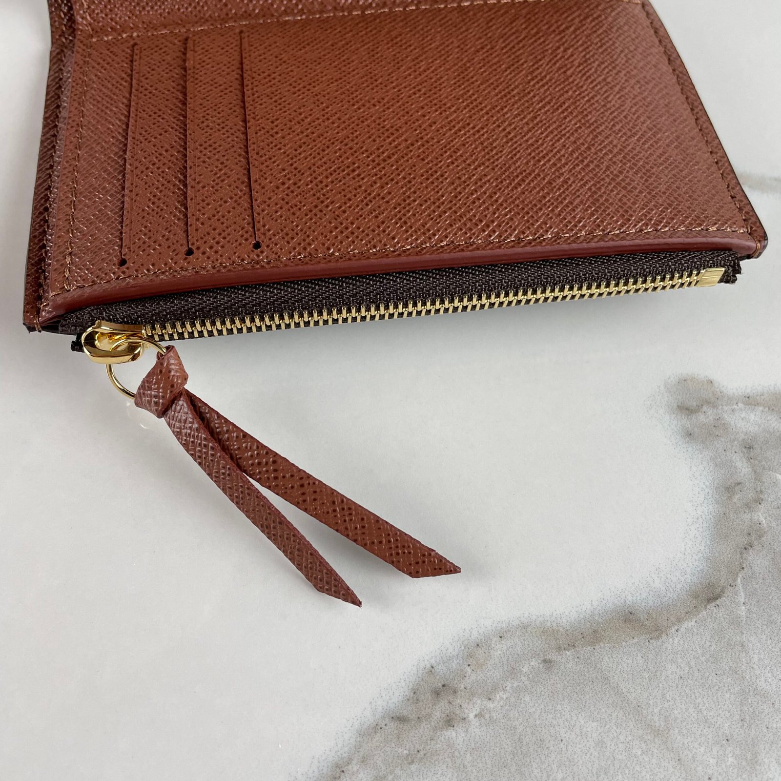 LOUIS VUITTON Victorine Wallet – Image 9