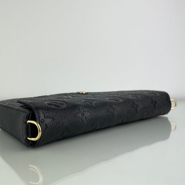 LOUIS VUITTON Pochette Félicie – Image 9
