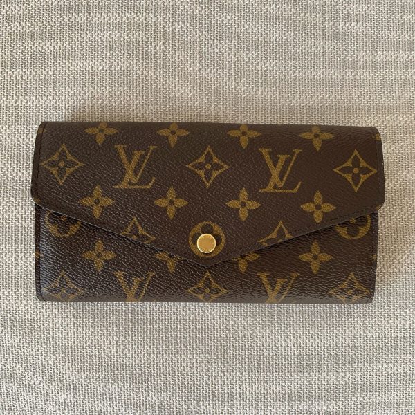 LOUIS VUITTON Portefeuille Sarah