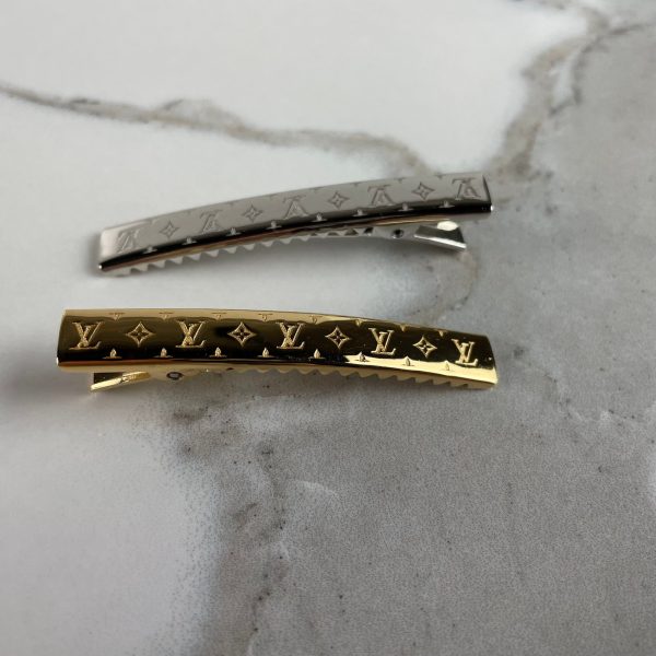 LOUIS VUITTON Set de Barrettes Nanogram – Image 4