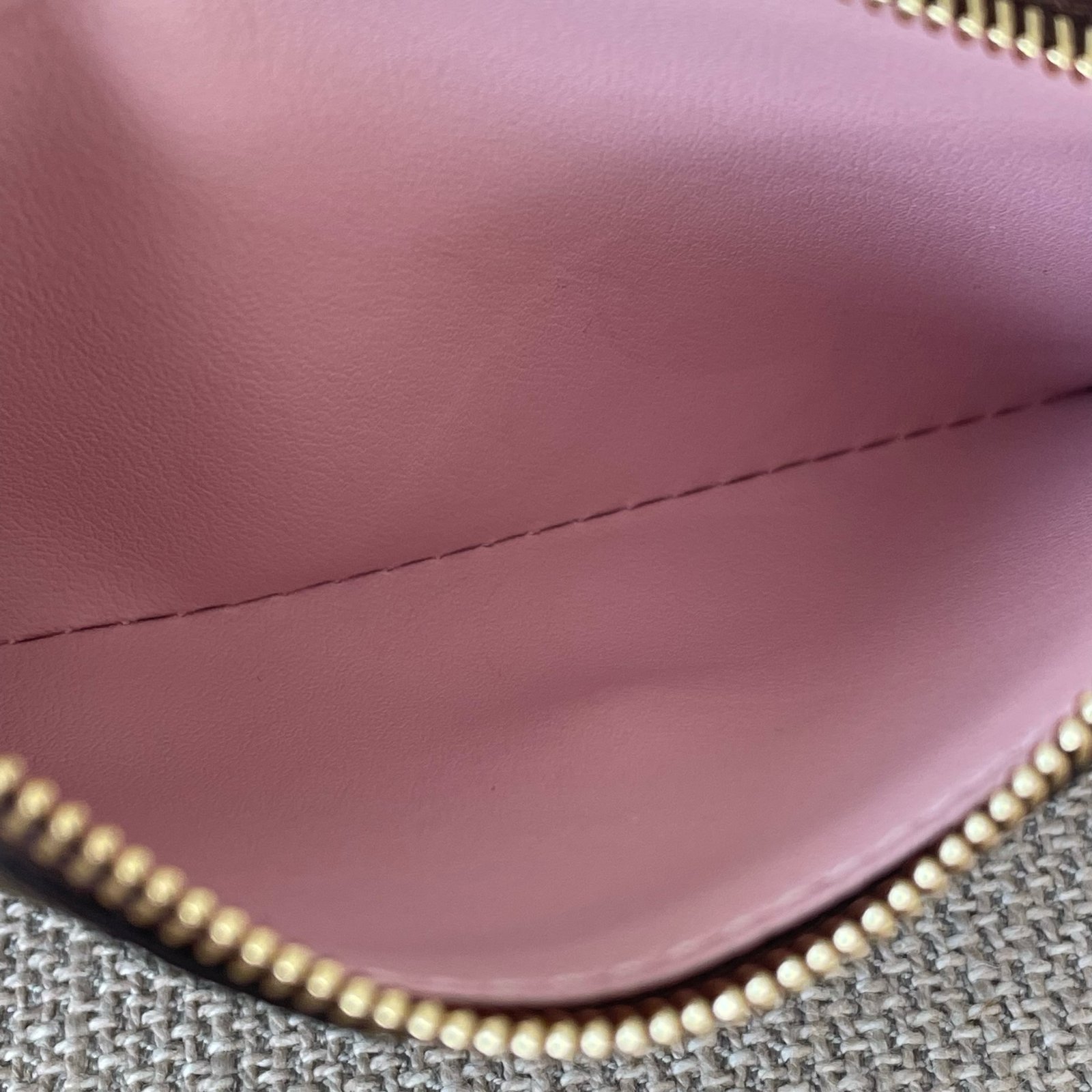 LOUIS VUITTON Victorine Wallet – Image 18