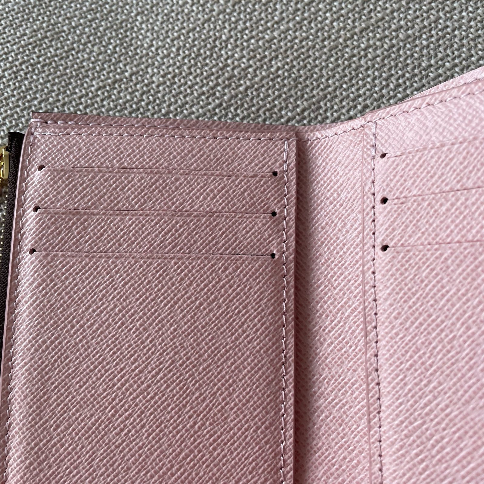 LOUIS VUITTON Victorine Wallet – Image 17