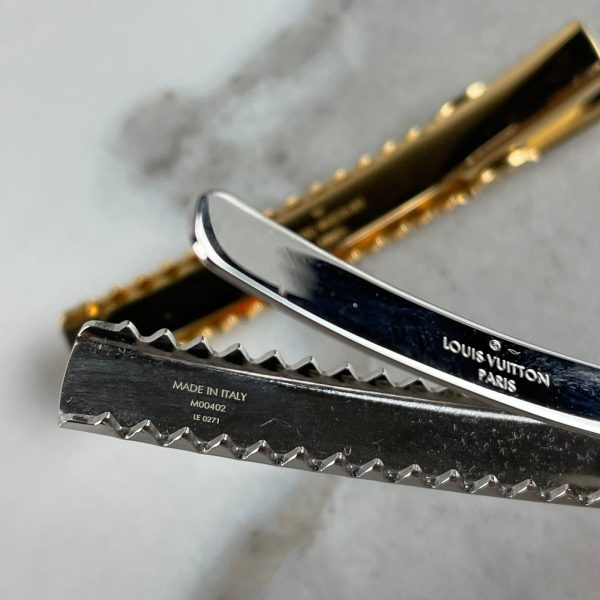 LOUIS VUITTON Set de Barrettes Nanogram – Image 12