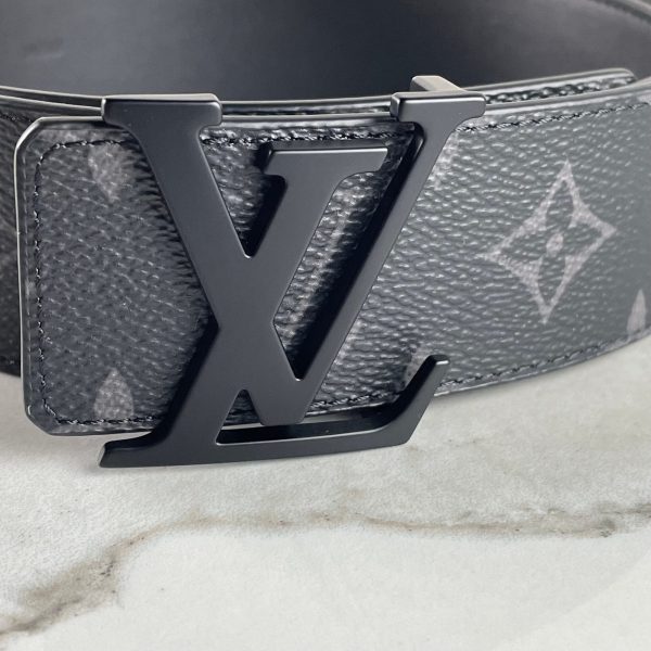 LOUIS VUITTON Ceinture Noir Mat LV Initiales 40mm – Image 7