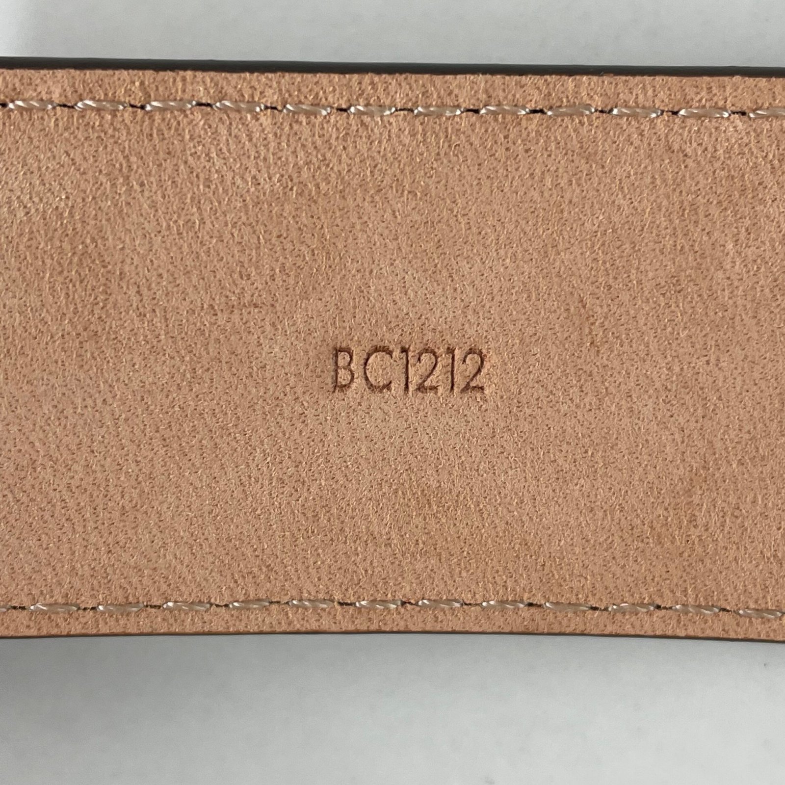 LOUIS VUITTON Ceinture Ellipse 30mm – Image 10