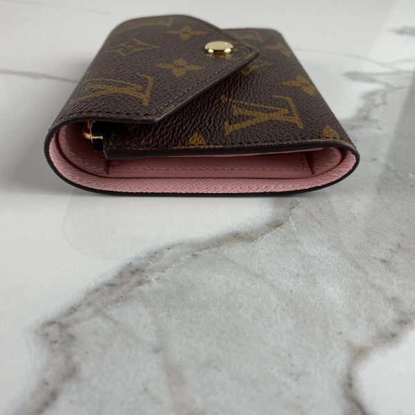 LOUIS VUITTON Victorine Wallet – Image 6