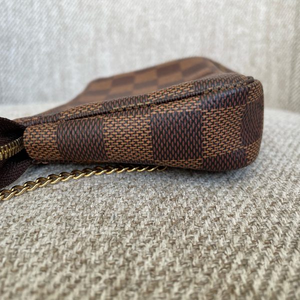 LOUIS VUITTON Pochette Accessoires Mini – Image 6