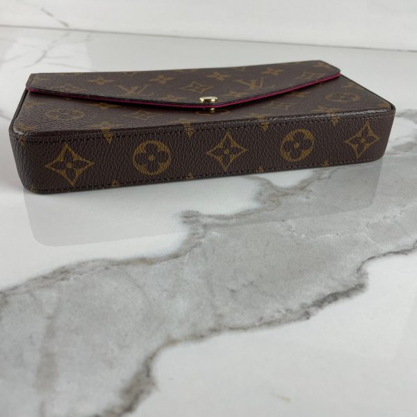 LOUIS VUITTON Pochette Félicie – Image 19