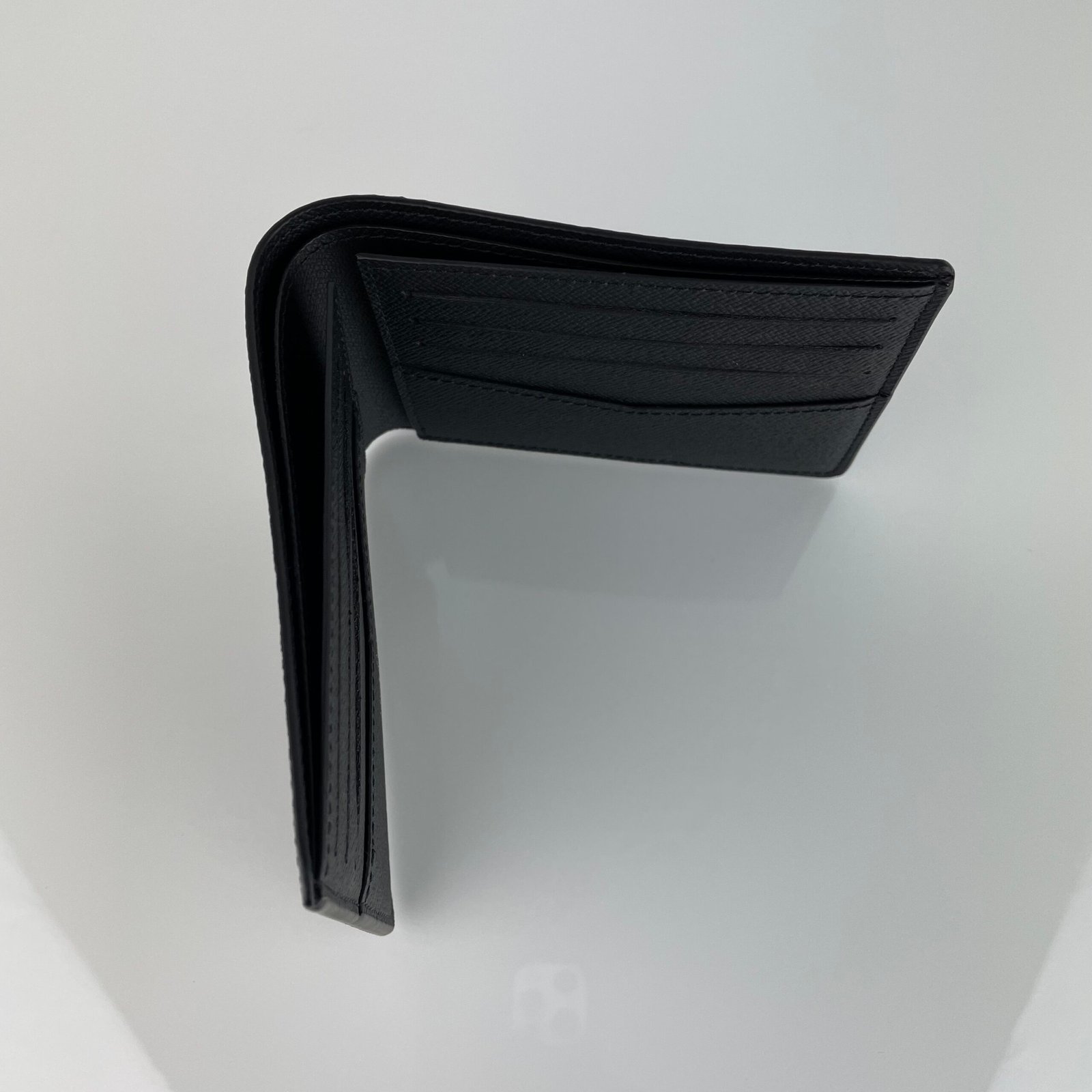LOUIS VUITTON Slender Wallet – Image 7