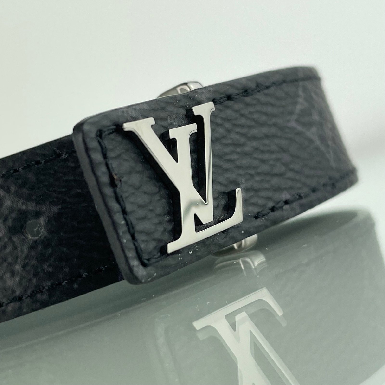 LOUIS VUITTON Bracelet LV Slim – Image 11