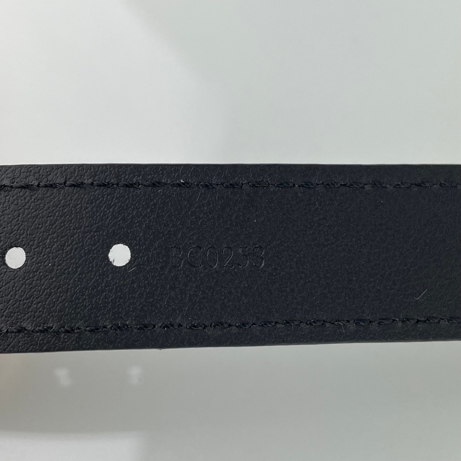 LOUIS VUITTON Bracelet LV Slim – Image 13