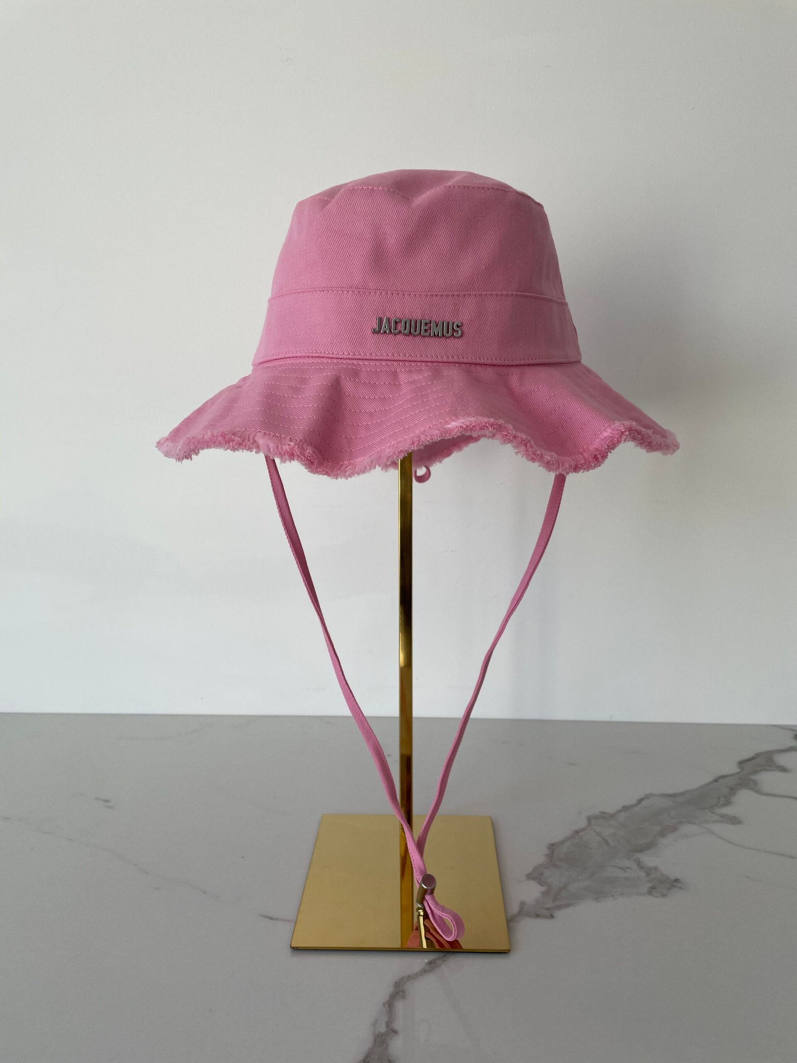 JACQUEMUS Le Bob Artichaut