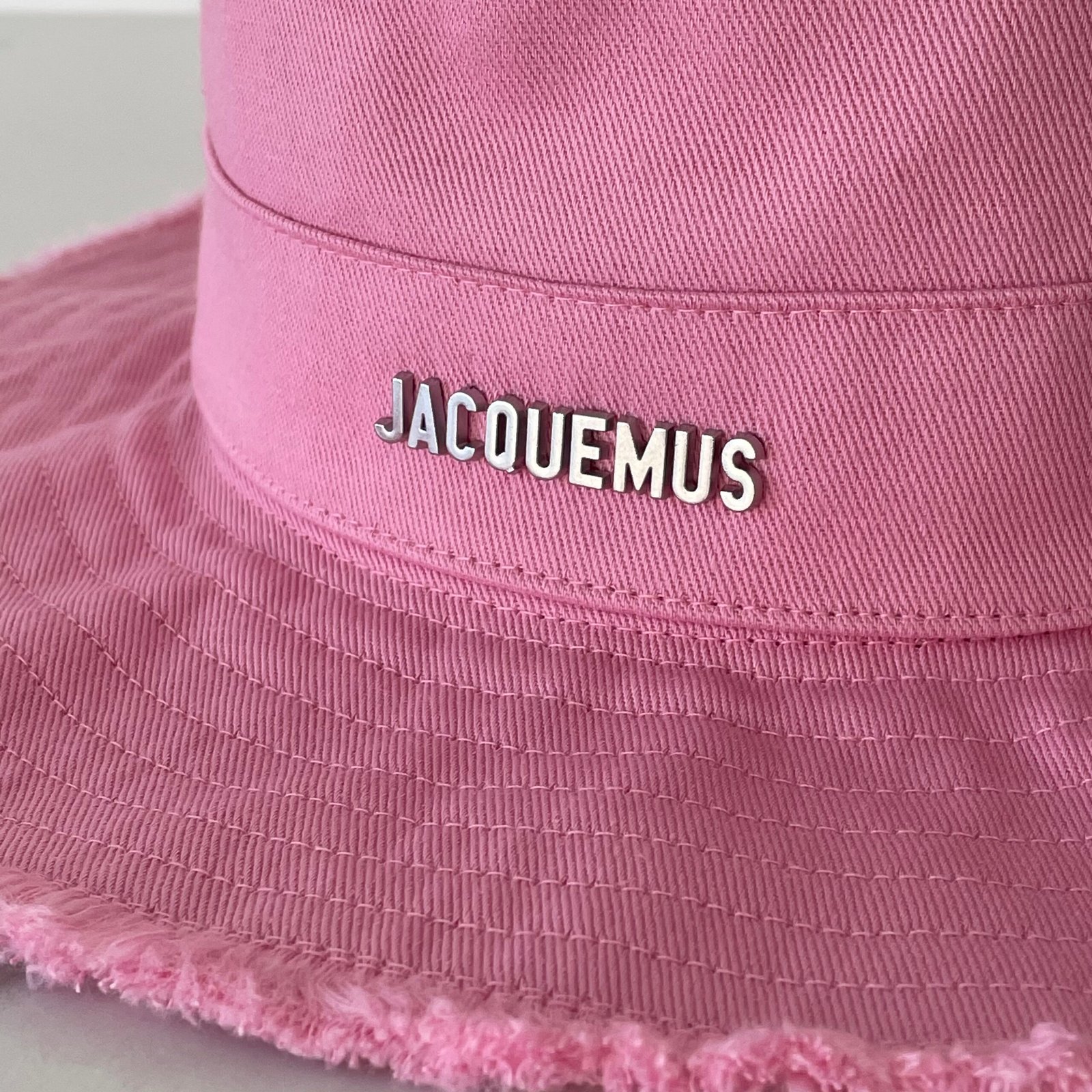 JACQUEMUS Le Bob Artichaut – Image 7