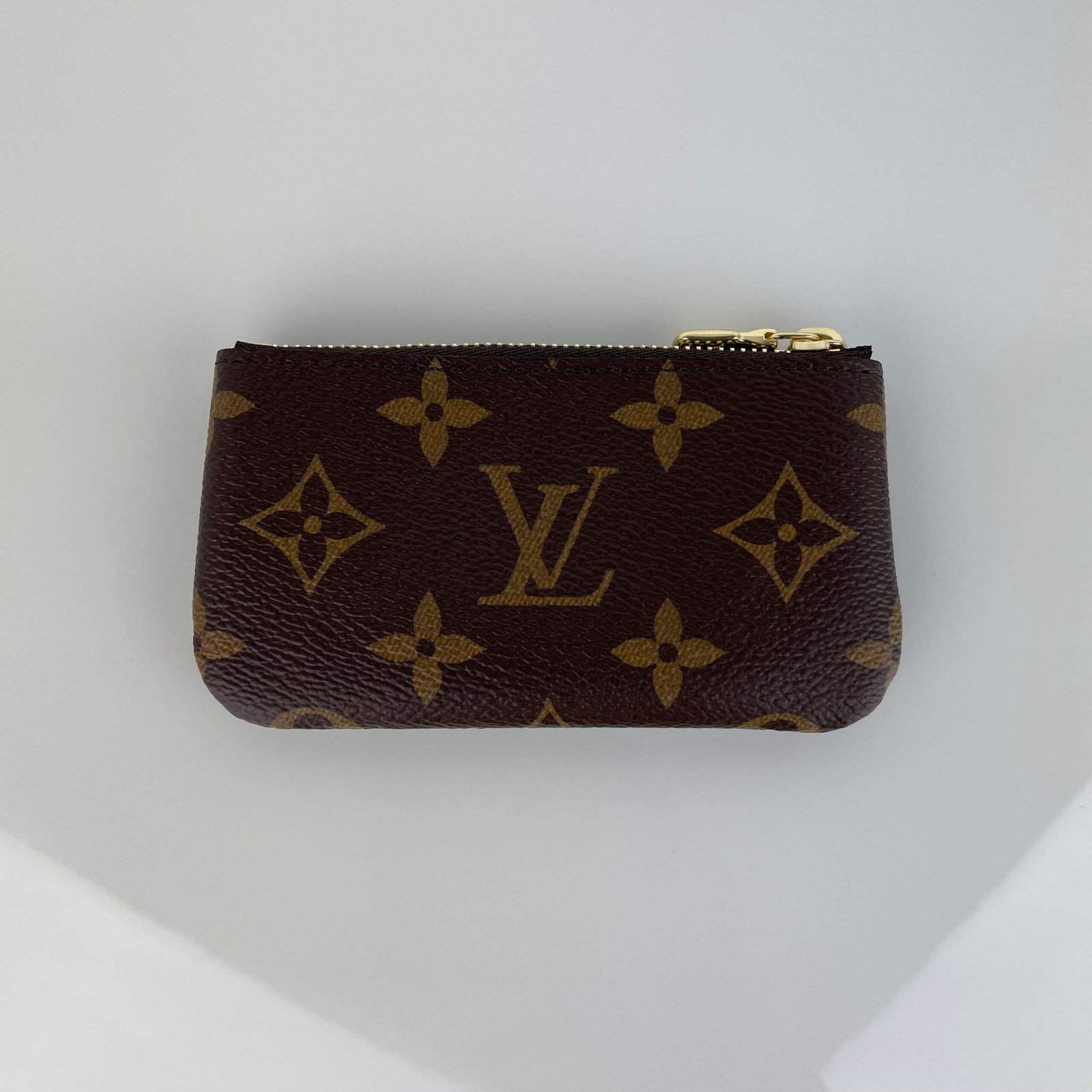 LOUIS VUITTON Pochette Clés – Image 3