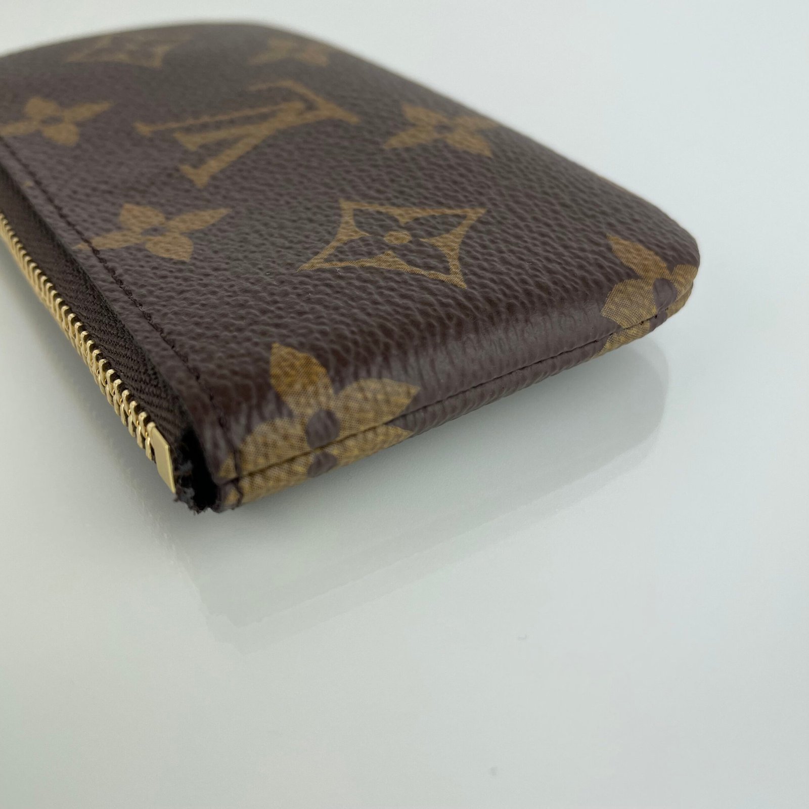 LOUIS VUITTON Pochette Clés – Image 7