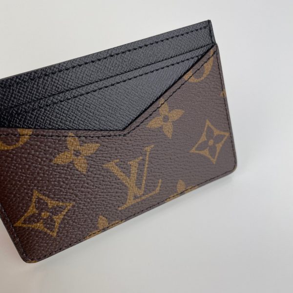 LOUIS VUITTON Neo Porte Cartes – Image 10