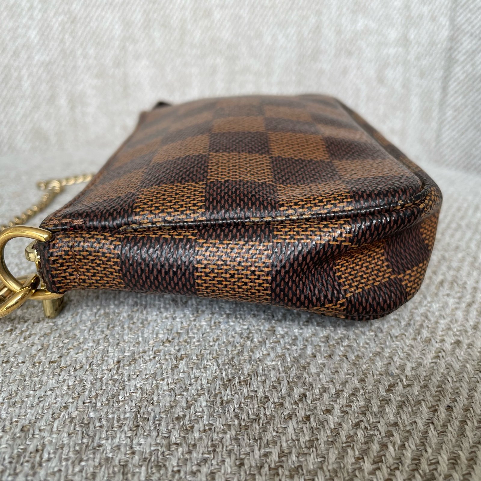 LOUIS VUITTON Pochette Accessoires Mini – Image 5