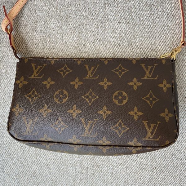 LOUIS VUITTON Pochette Accessoires NM – Image 8