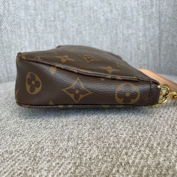 LOUIS VUITTON Pochette Accessoires NM – Image 3