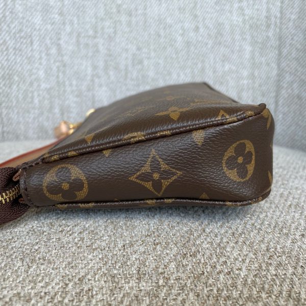 LOUIS VUITTON Pochette Accessoires NM – Image 5