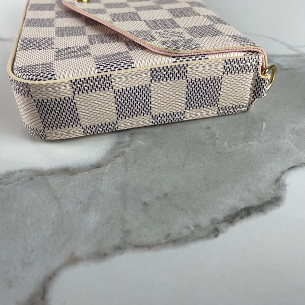 LOUIS VUITTON Pochette Félicie – Image 9