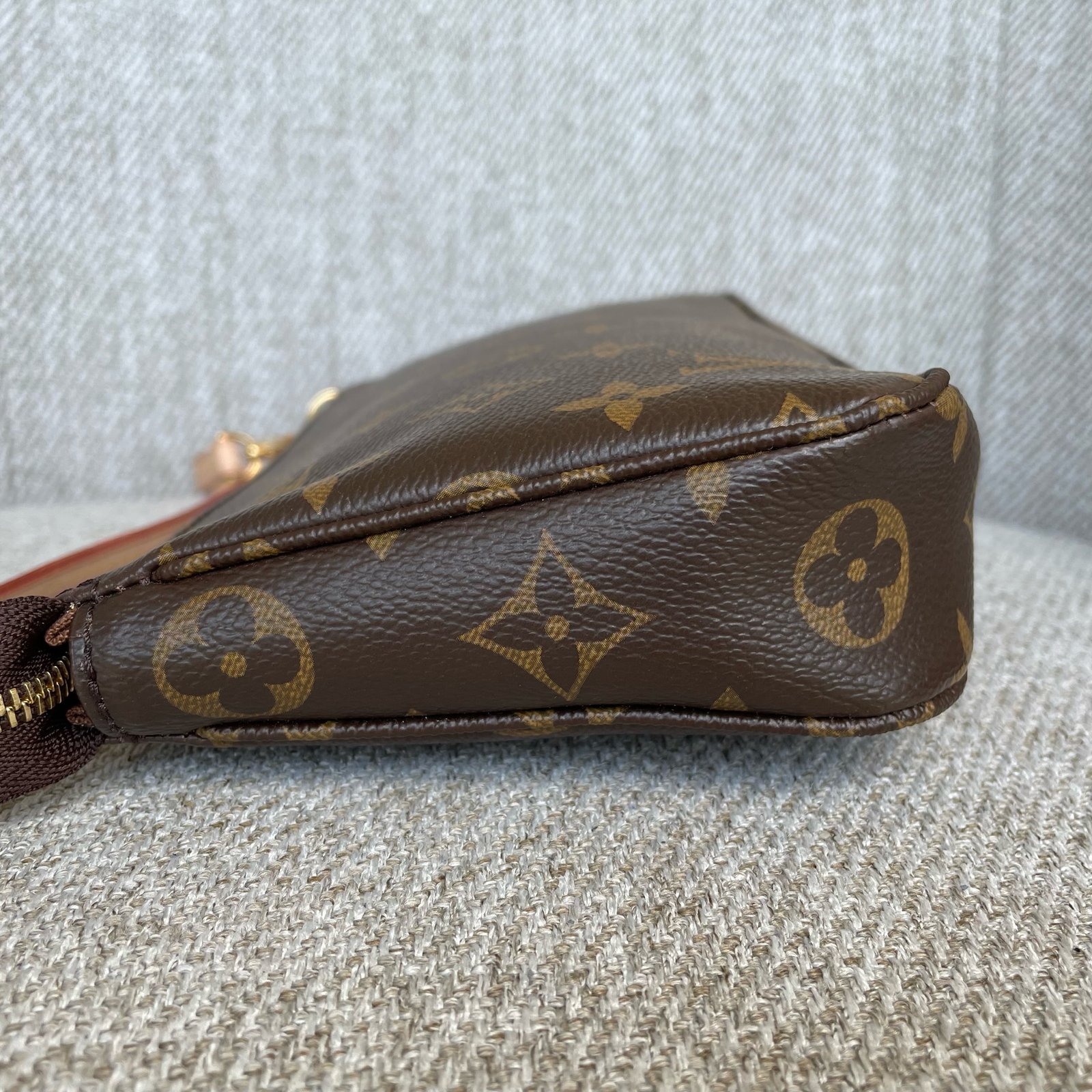 LOUIS VUITTON Pochette Accessoires NM – Image 5