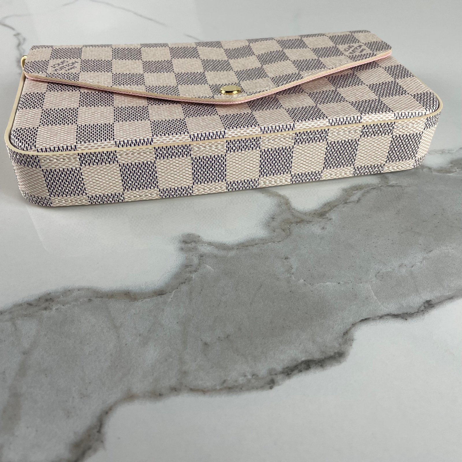 LOUIS VUITTON Pochette Félicie – Image 10