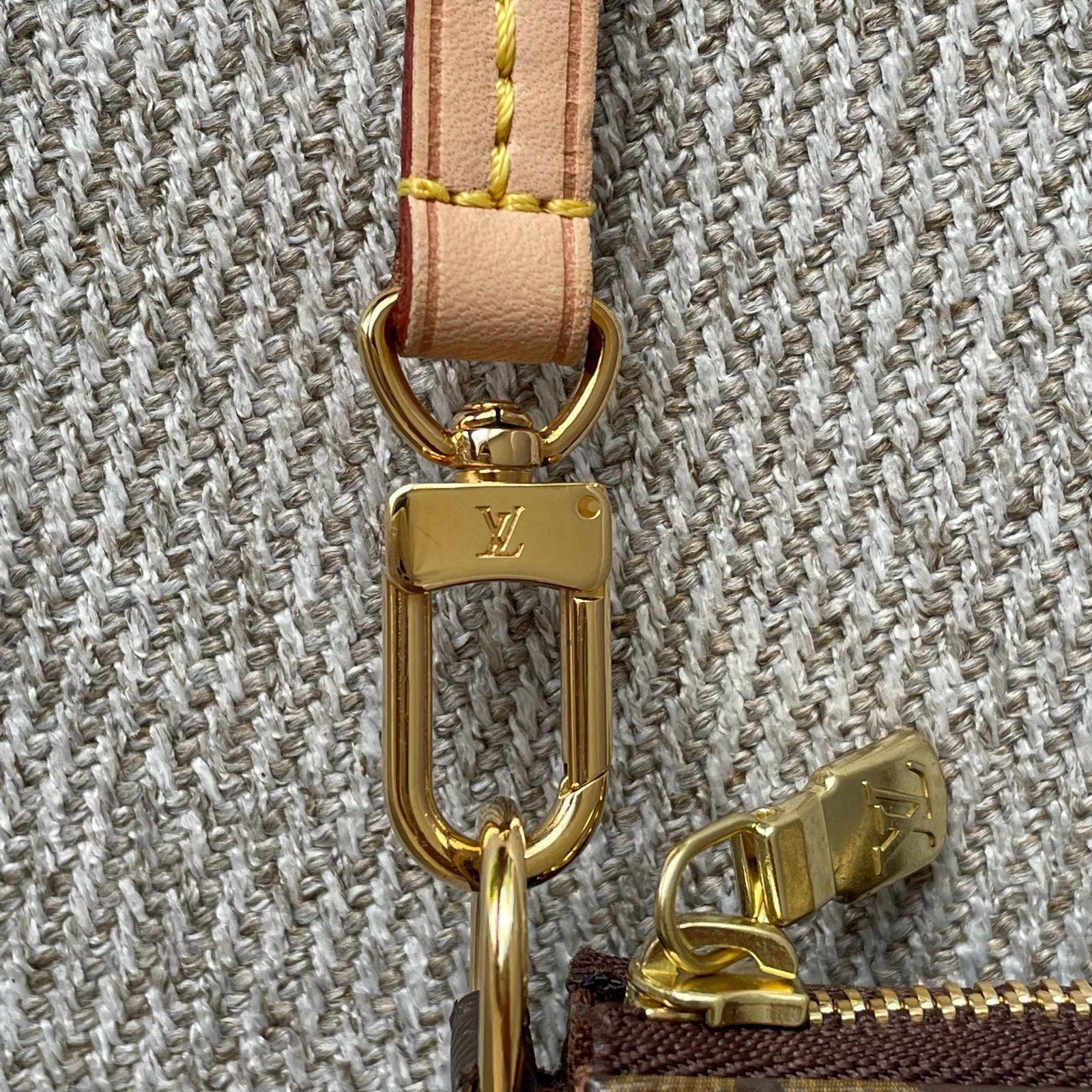 LOUIS VUITTON Pochette Accessoires NM – Image 11