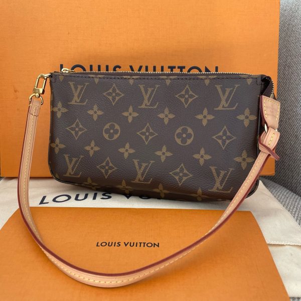 LOUIS VUITTON Pochette Accessoires NM – Image 2