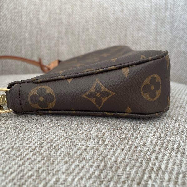LOUIS VUITTON Pochette Accessoires NM – Image 10