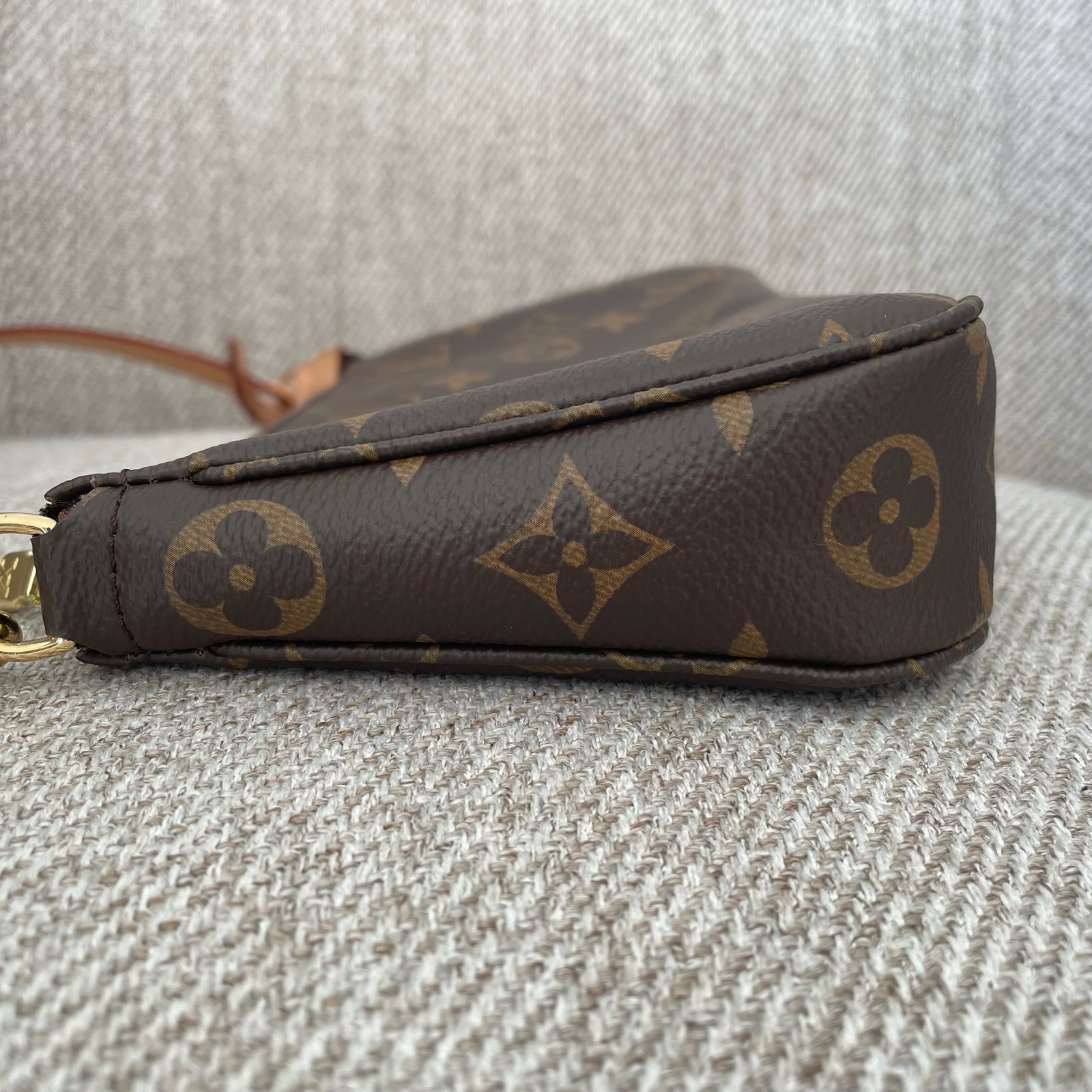 LOUIS VUITTON Pochette Accessoires NM – Image 10