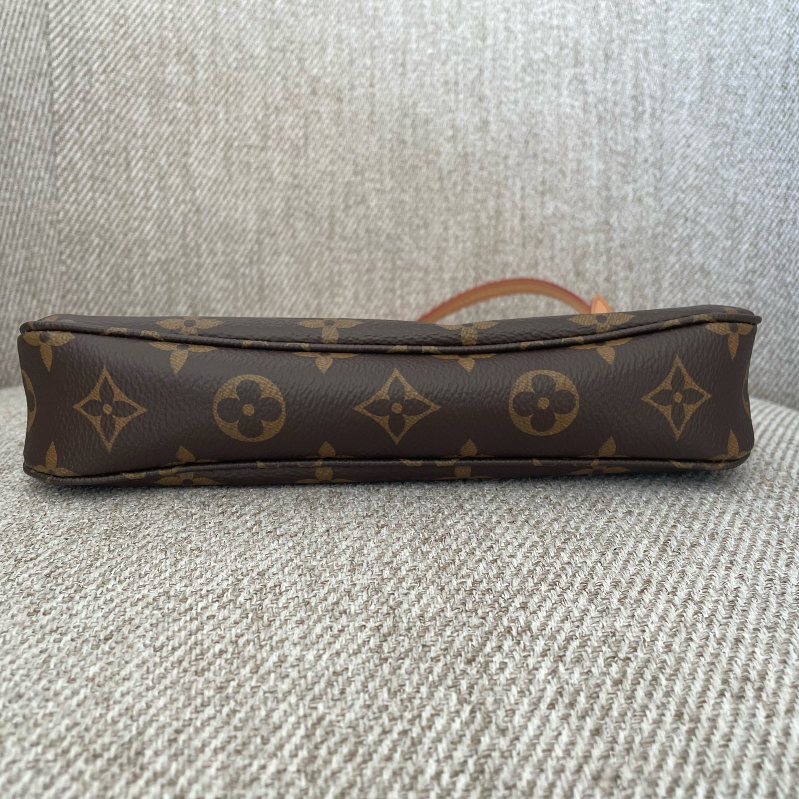 LOUIS VUITTON Pochette Accessoires NM – Image 11