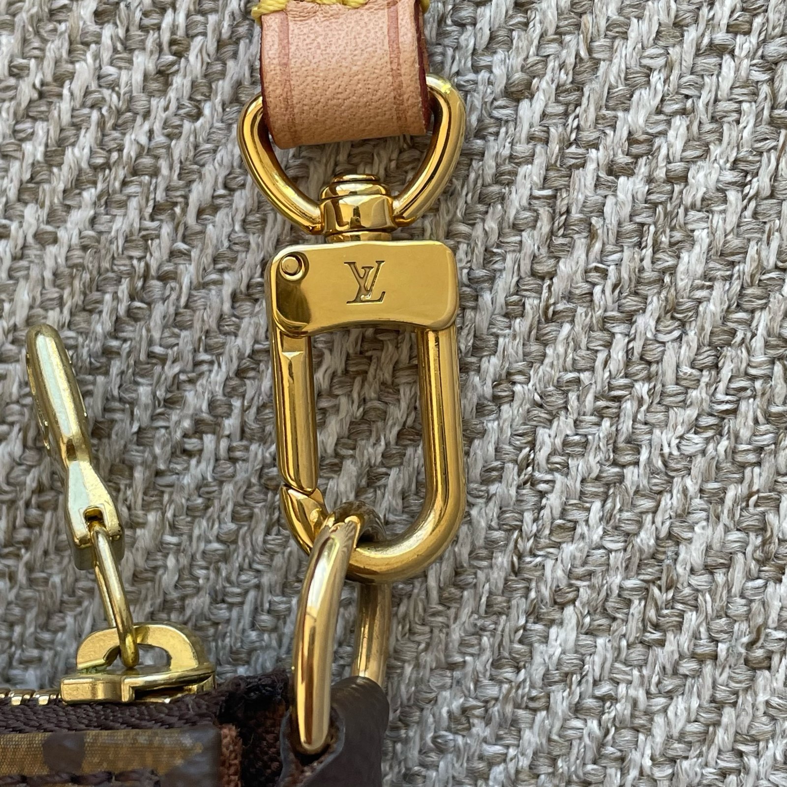 LOUIS VUITTON Pochette Accessoires NM – Image 5