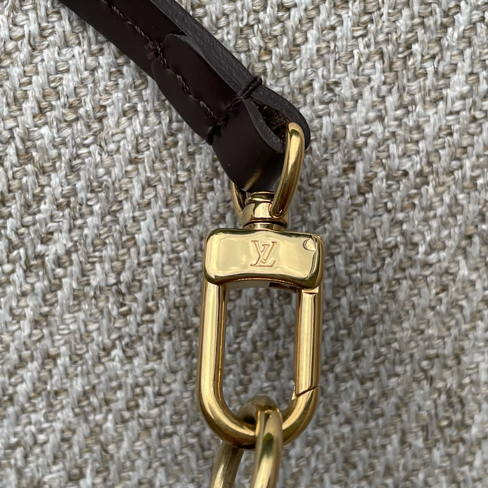 LOUIS VUITTON Pochette Accessoires NM – Image 8