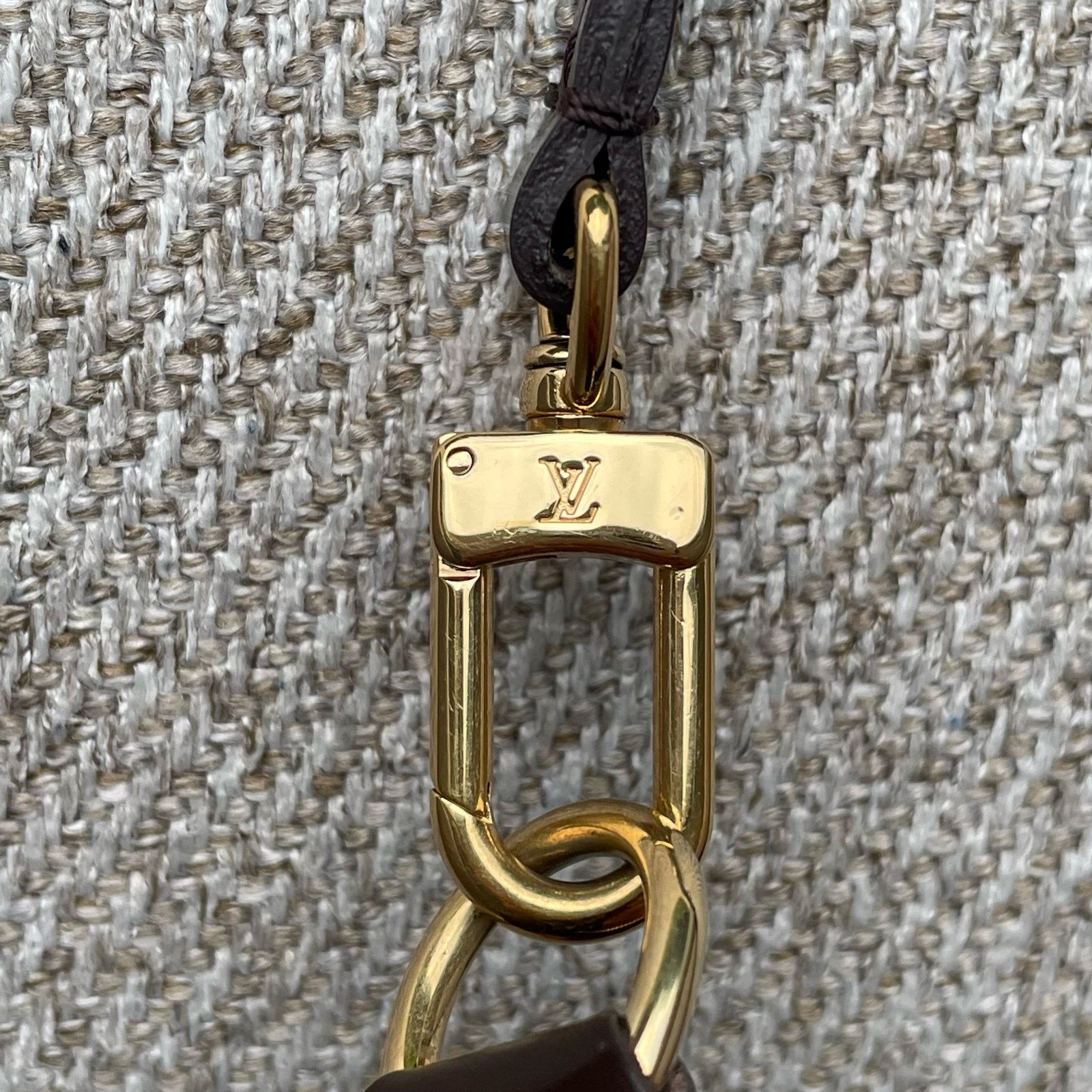 LOUIS VUITTON Pochette Accessoires NM – Image 9